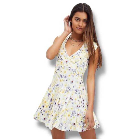 Free People Womens It Takes Two Wrap Dress XL Ivory Floral Cut Out Back Mini - Picture 1 of 14